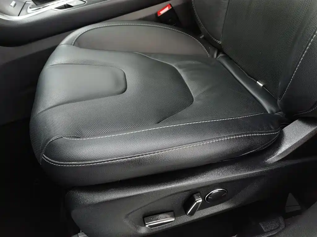 Ruijie 2018 EcoBoost 245 four-wheel drive Zunrui Plus 7 seats, National VI купить на сайте DeffCars
