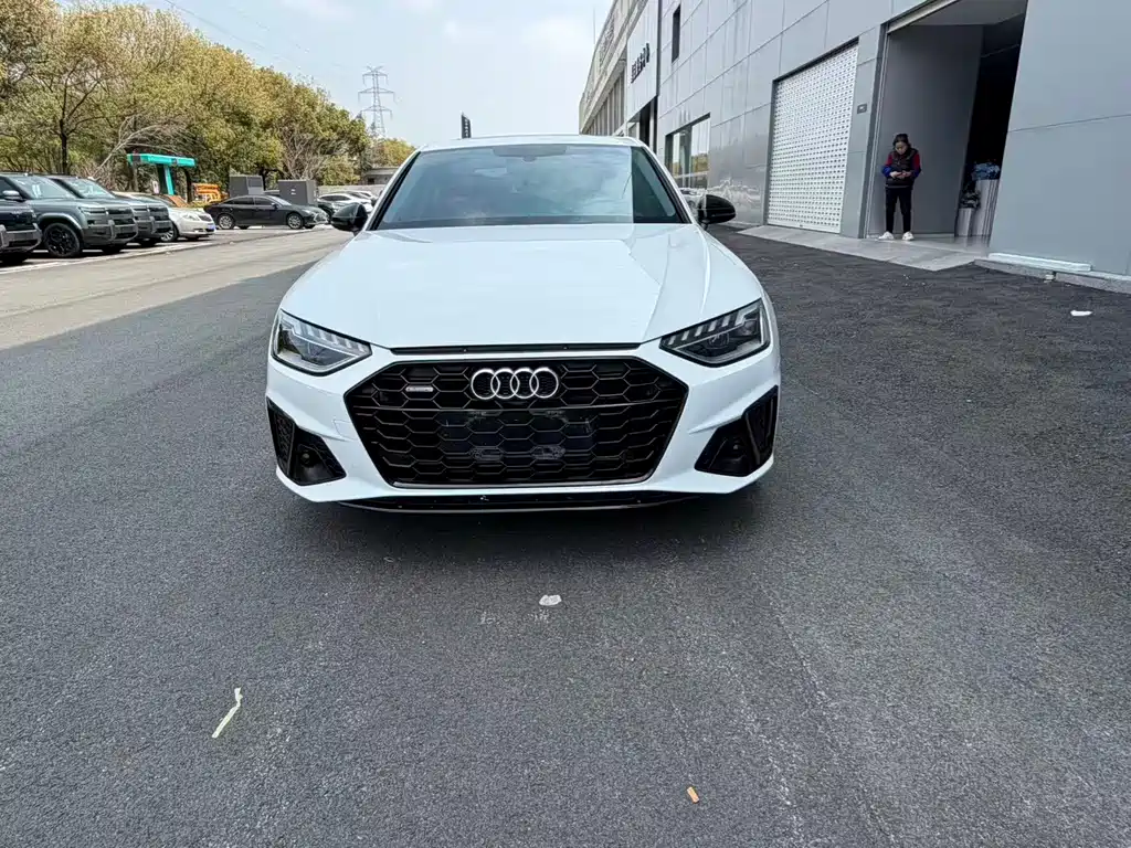Audi A4L 2021 40 TFSI Advanced Life Edition купить на сайте DeffCars