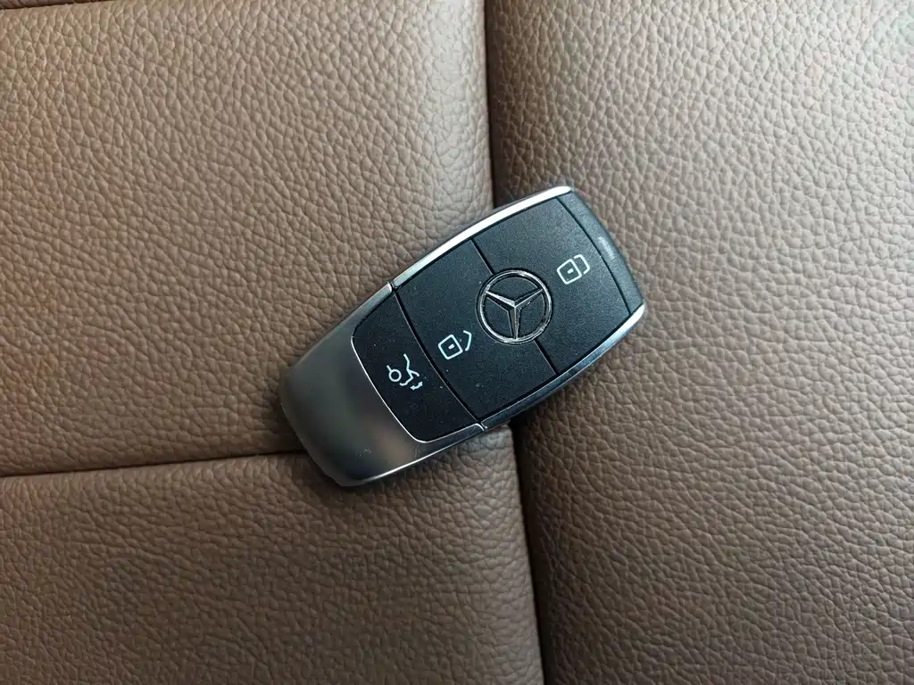 Mercedes-Benz GLB 2024 facelift GLB 200 dynamic version купить на сайте DeffCars