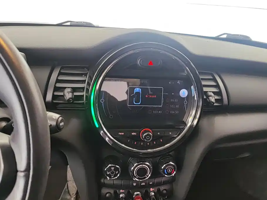 Mini 2018 1.5T one plus five-door edition купить на сайте DeffCars