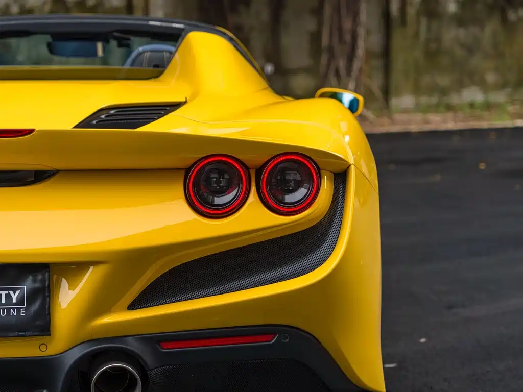 Ferrari F8 2020 Spider 3.9T V8 купить на сайте DeffCars