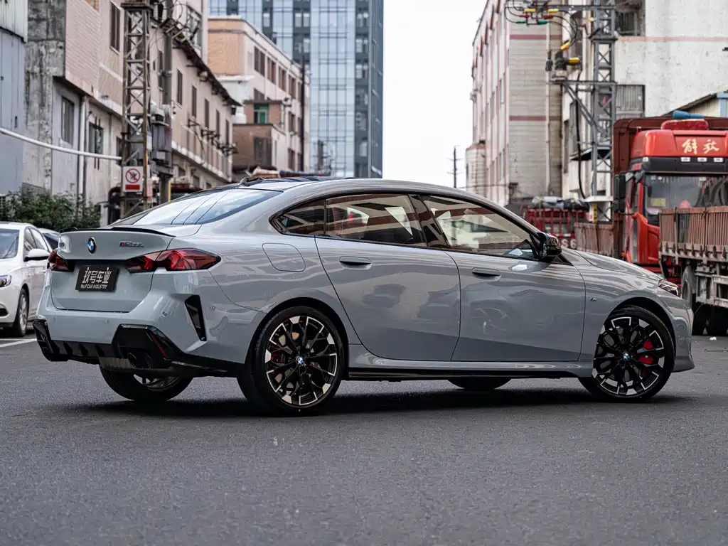 BMW M235L 2025 M235L купить на сайте DeffCars