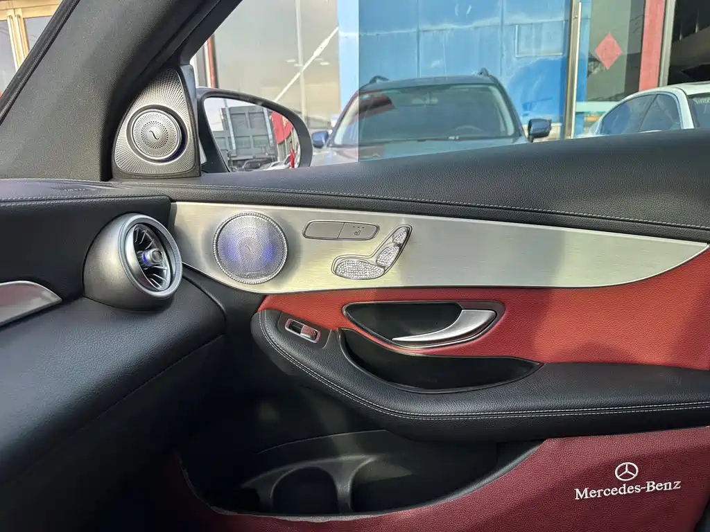 Mercedes-Benz GLC 2021 GLC 260 L 4MATIC luxury model купить на сайте DeffCars