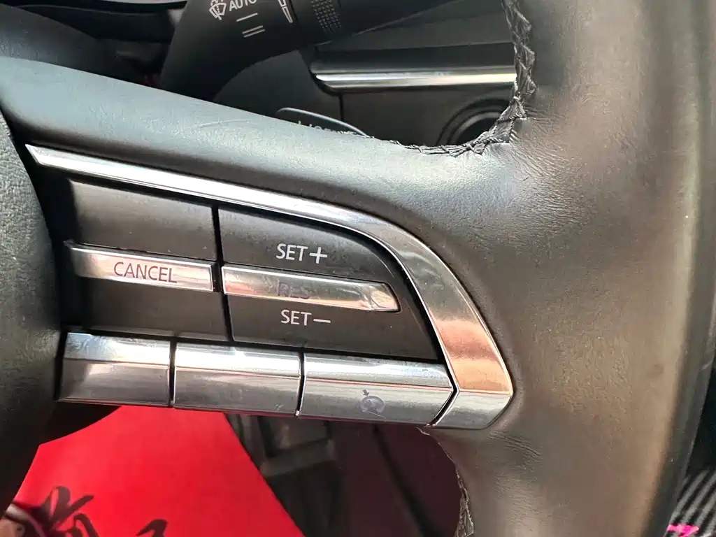 Mazda3 Angkesela 2022 2.0L Automatic Zhiya Obsidian Edition купить на сайте DeffCars