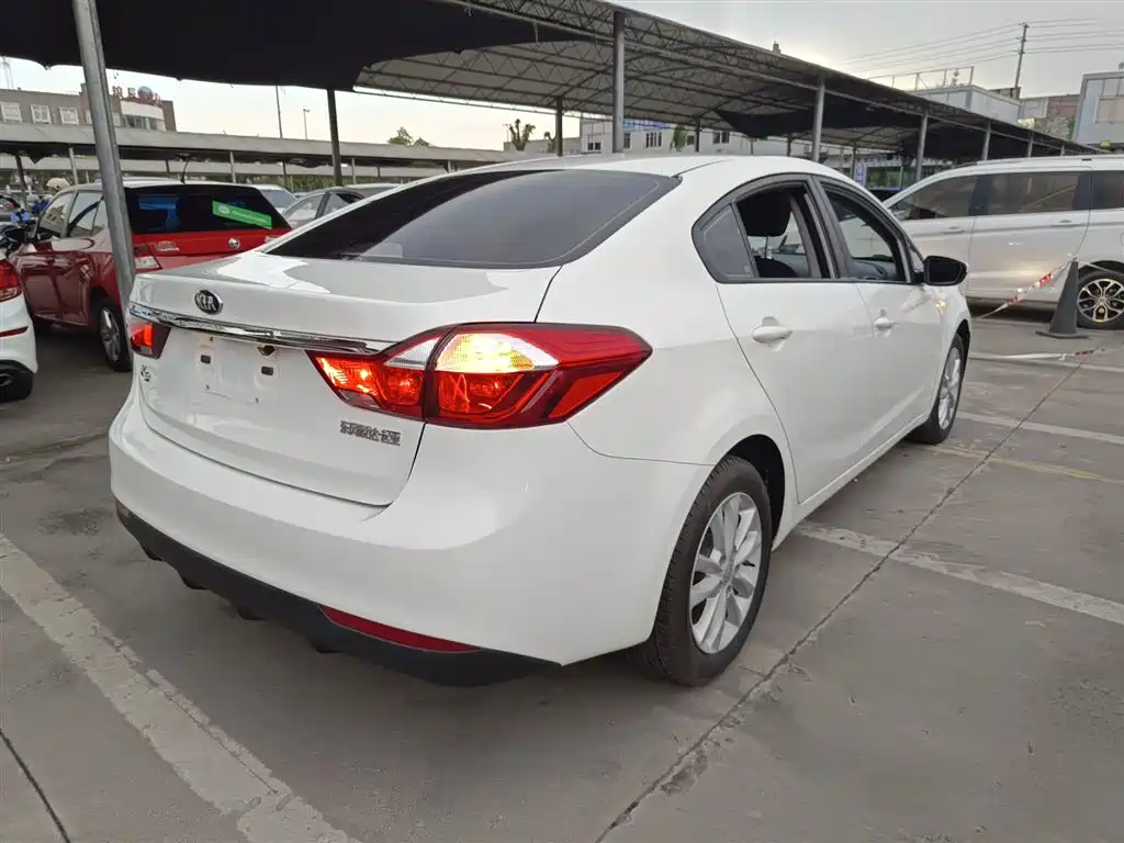 Kia K3 2017 1.6L Automatic 15th Anniversary Special Edition GLS купить на сайте DeffCars