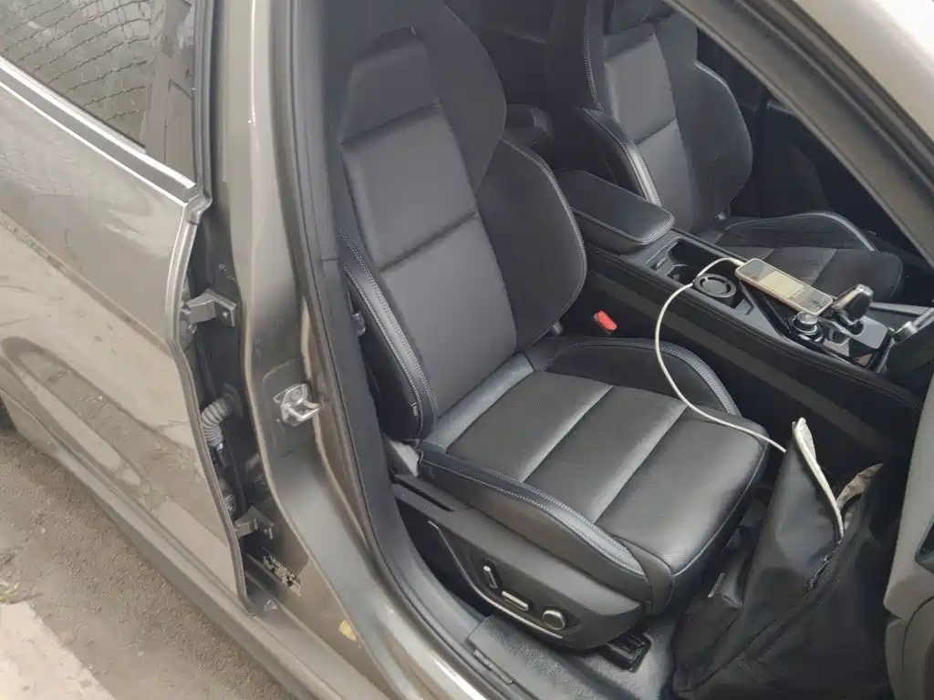 Lynk & Co 03 2022 2.0TD DCT Pro купить на сайте DeffCars
