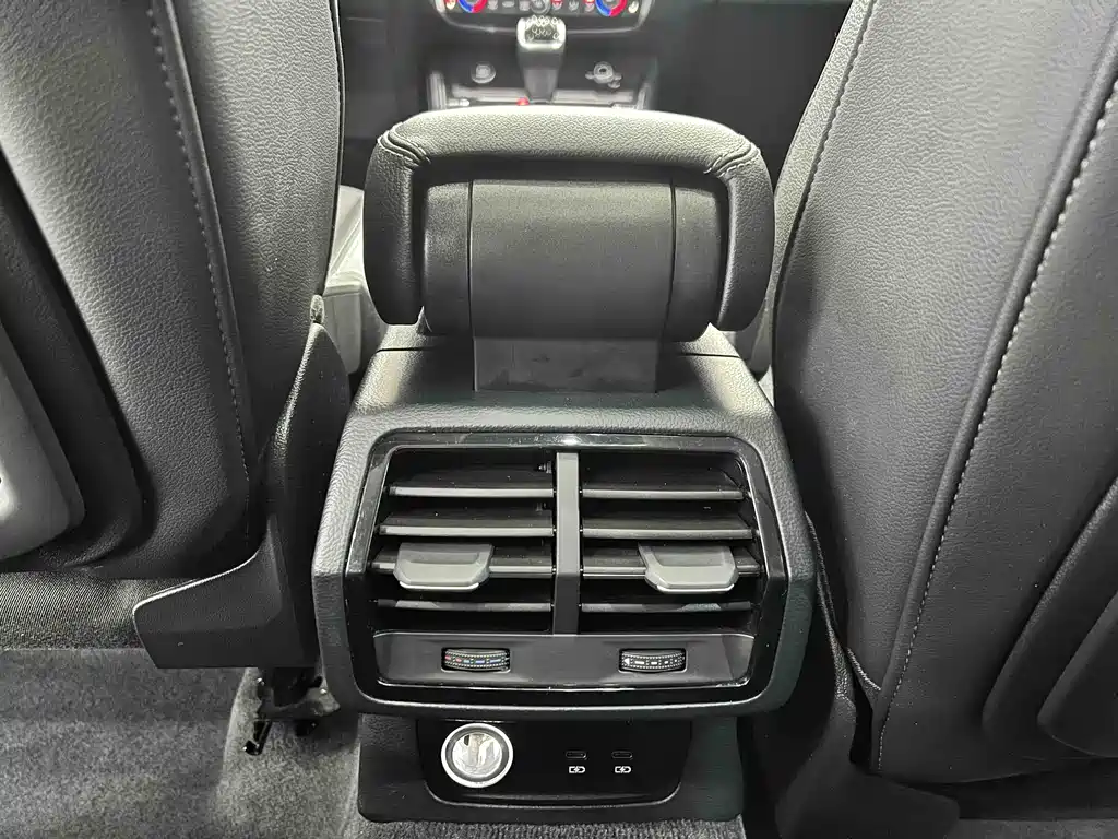 Audi Q3 2022 35 TFSI Fashionable and Dynamic купить на сайте DeffCars