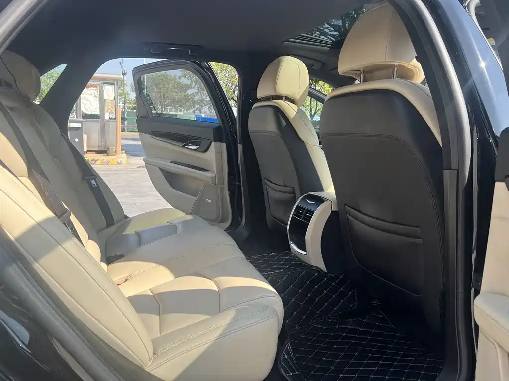 Cadillac CT6 2020 28T Fashion Model купить на сайте DeffCars