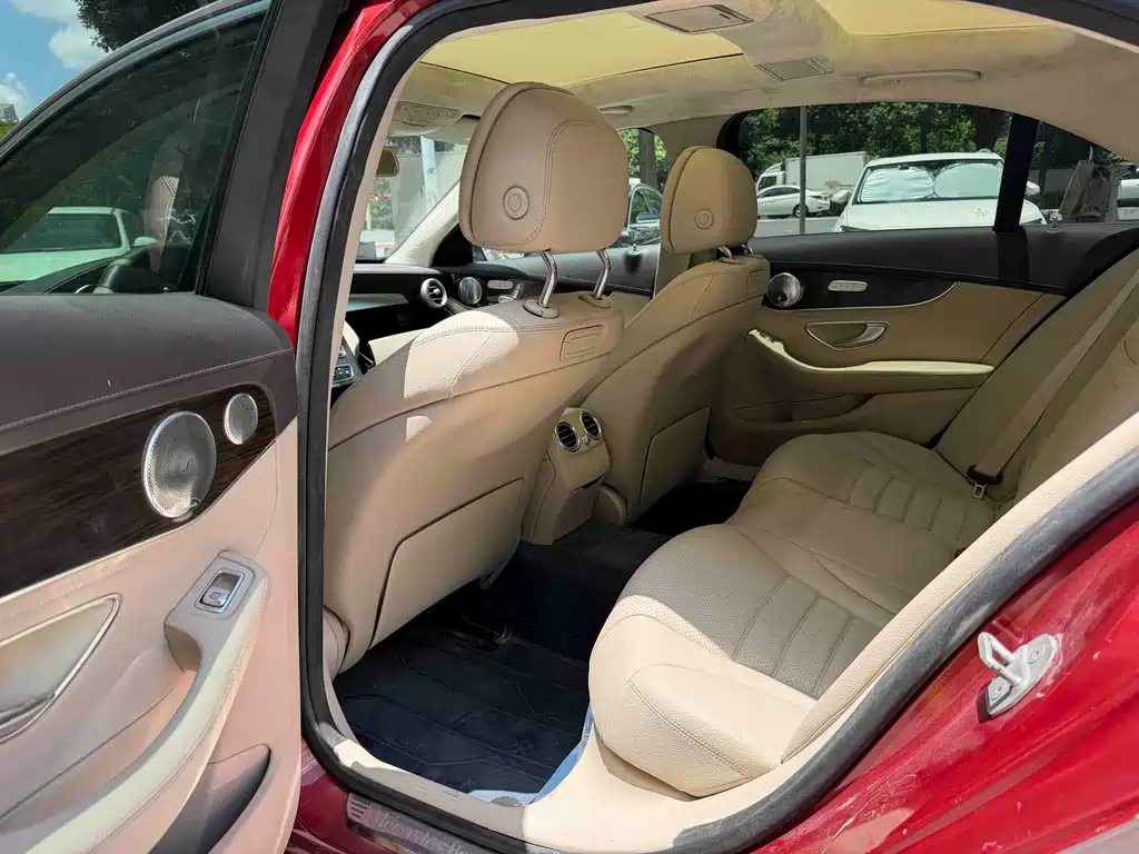 Mercedes-Benz C-Class 2015 facelift C 200 L купить на сайте DeffCars
