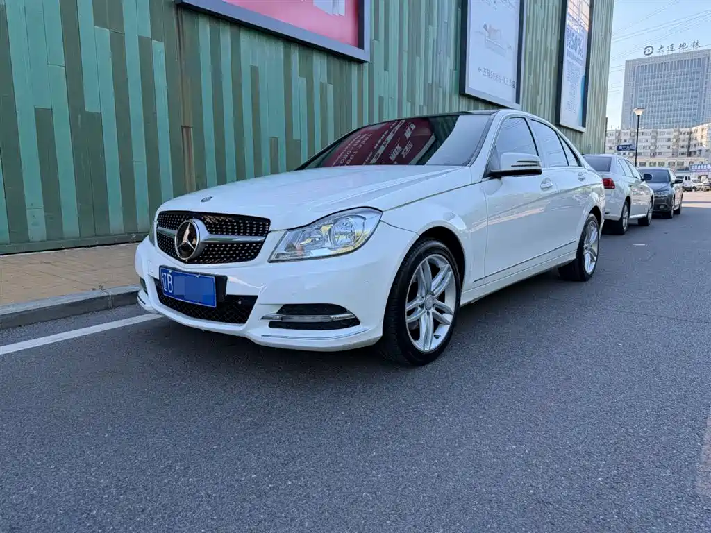 Mercedes-Benz C-Class 2013 C 260 Elegant Grand Edition купить на сайте DeffCars