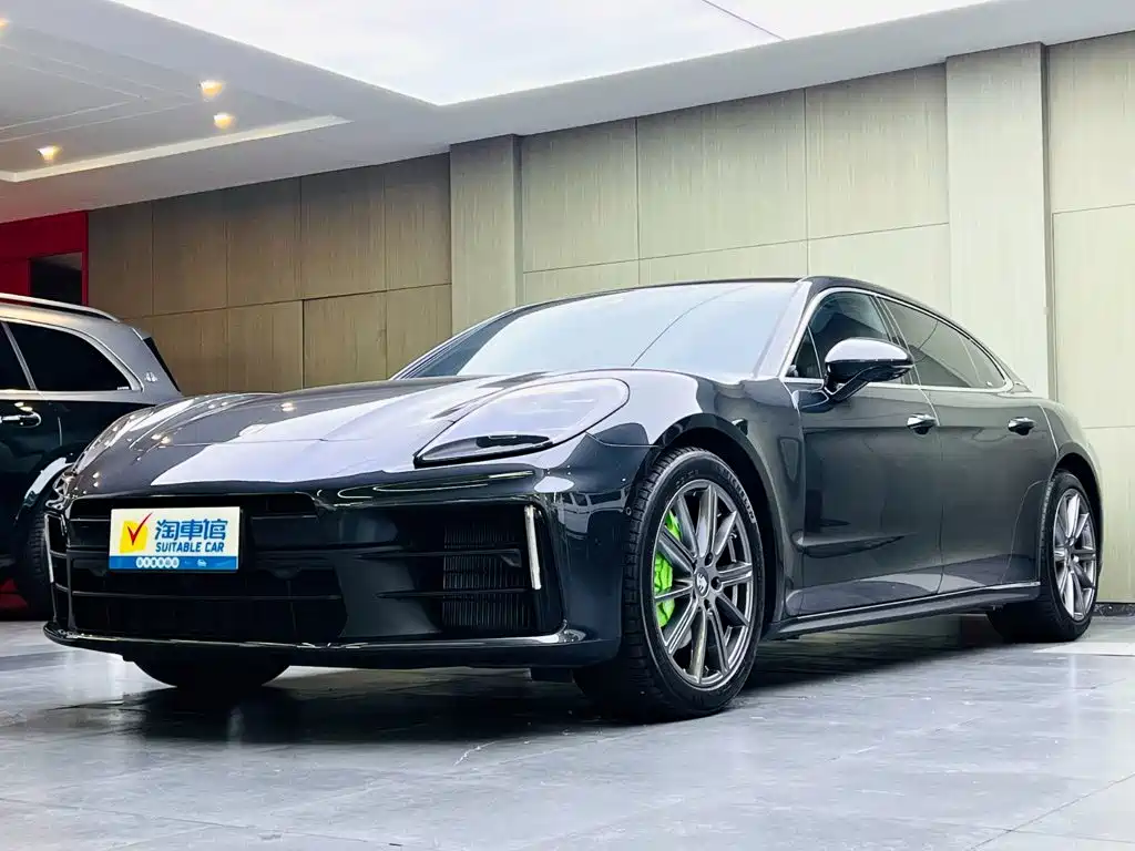 Panamera 2026 Panamera 4 Executive Extended Edition 2.9T купить на сайте DeffCars