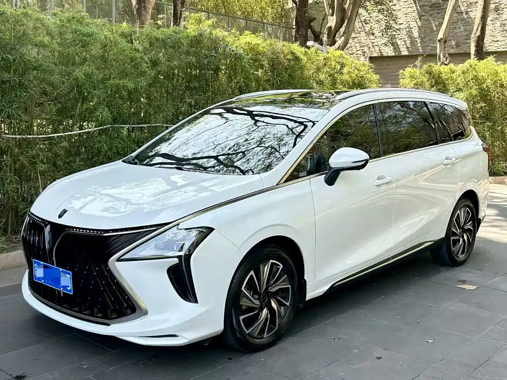 Fengxing Yacht 2022 1.5T DCT Wave Chasing Edition купить на сайте DeffCars