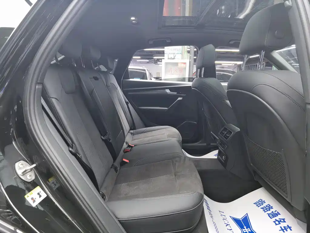 Audi Q5L Sportback 2022 facelift 40 TFSI luxury model купить на сайте DeffCars