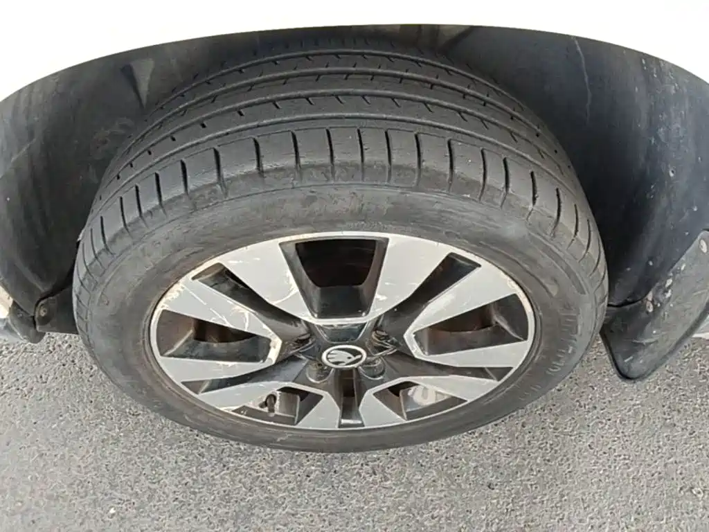 Yeti 2016 1.4TSI DSG Exclusive Edition купить на сайте DeffCars