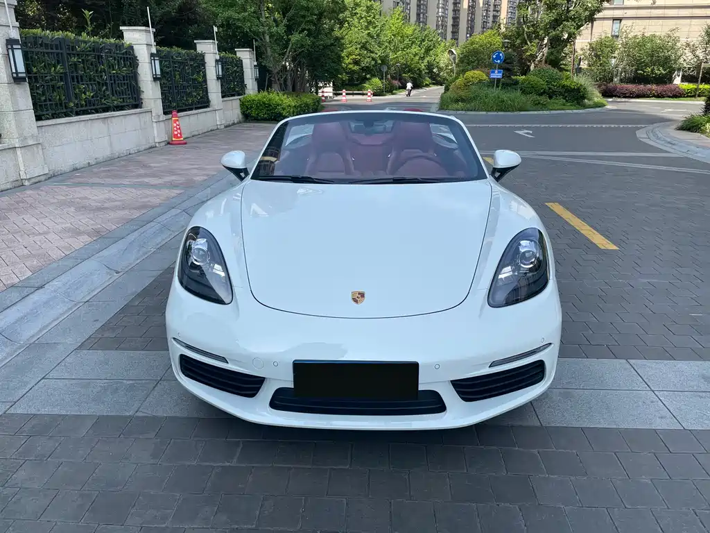 Porsche 718 2016 Boxster 2.0T купить на сайте DeffCars