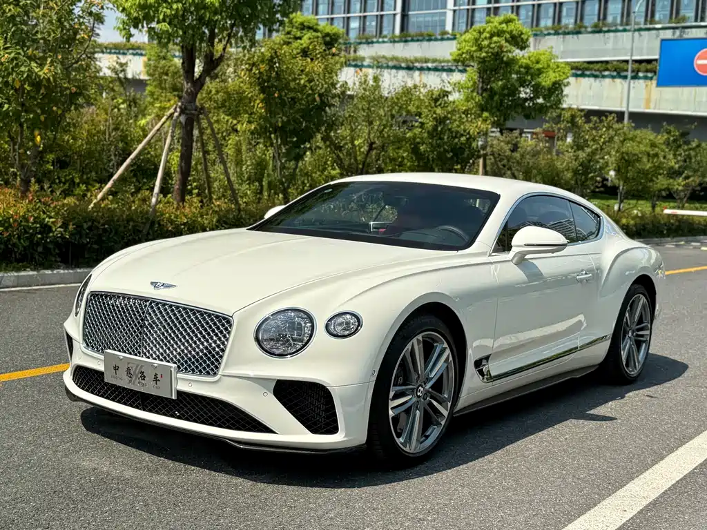 Continental 2024 4.0T GT V8 купить на сайте DeffCars