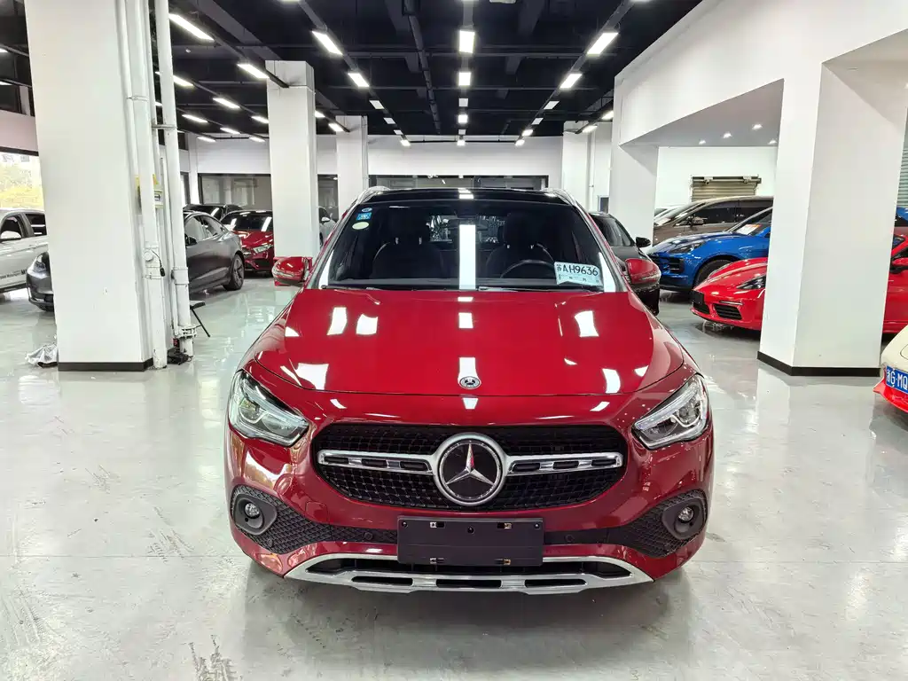 Mercedes-Benz GLA 2020 GLA 200 купить на сайте DeffCars