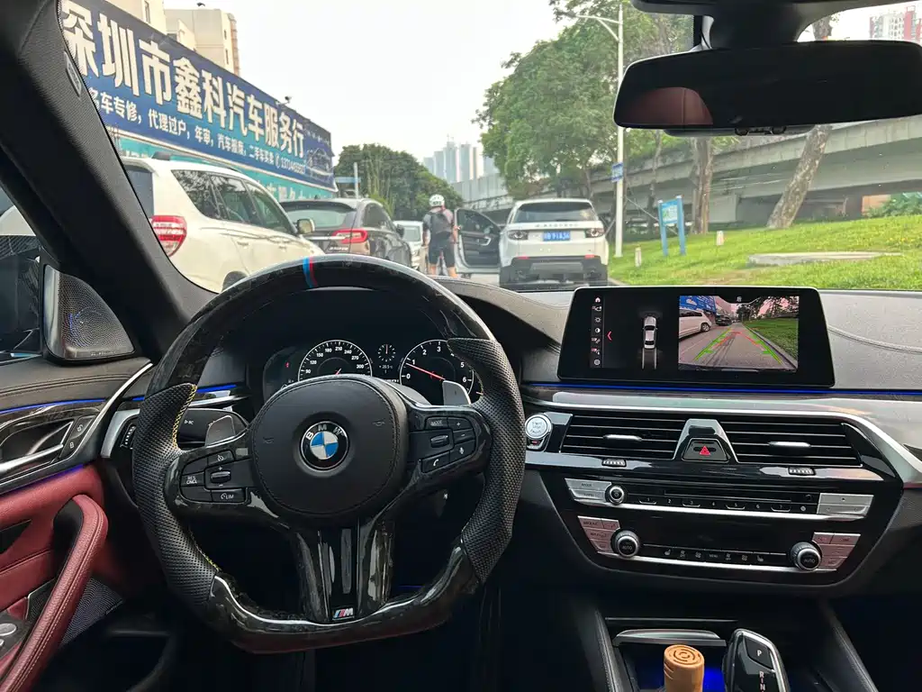 BMW 5 Series 2019 530Li Leading M Sports Package купить на сайте DeffCars