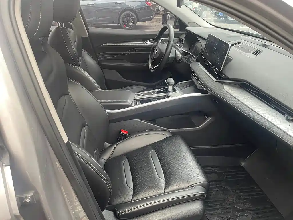 Xingrui 2023 2.0TD luxury model купить на сайте DeffCars