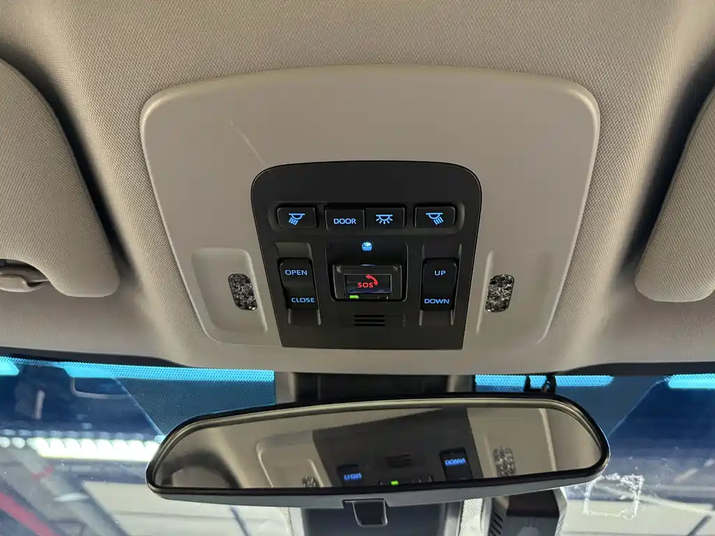 Camry 2021 Dual Engine 2.5HGVP Leading Edition купить на сайте DeffCars