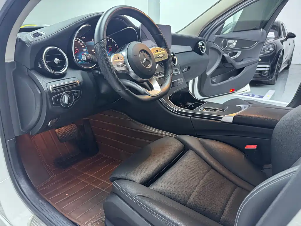 Mercedes-Benz C-Class 2020 C 260 L Sports Edition купить на сайте DeffCars