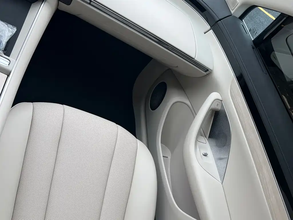Zhijie S7 2024 Max купить на сайте DeffCars