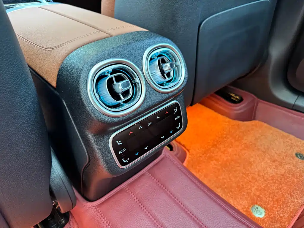 Mercedes-Benz GLC 2023 GLC 260 L 4MATIC Dynamic 5-seater купить на сайте DeffCars