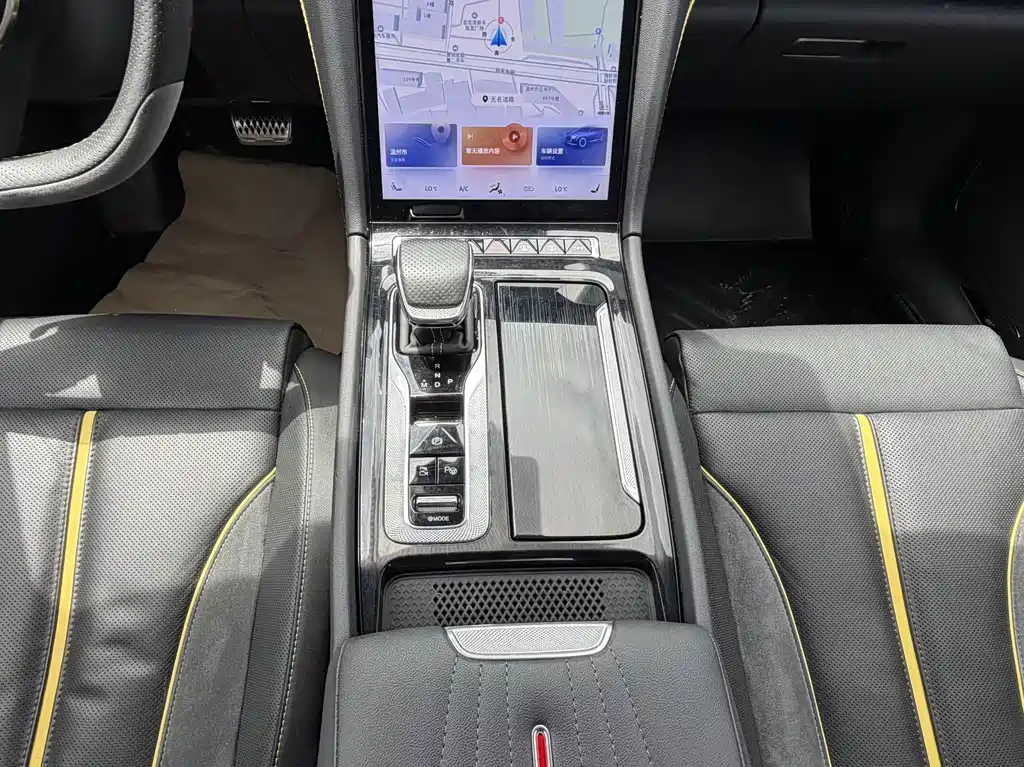 Hongqi H6 2023 2.0T Ultimate Edition купить на сайте DeffCars