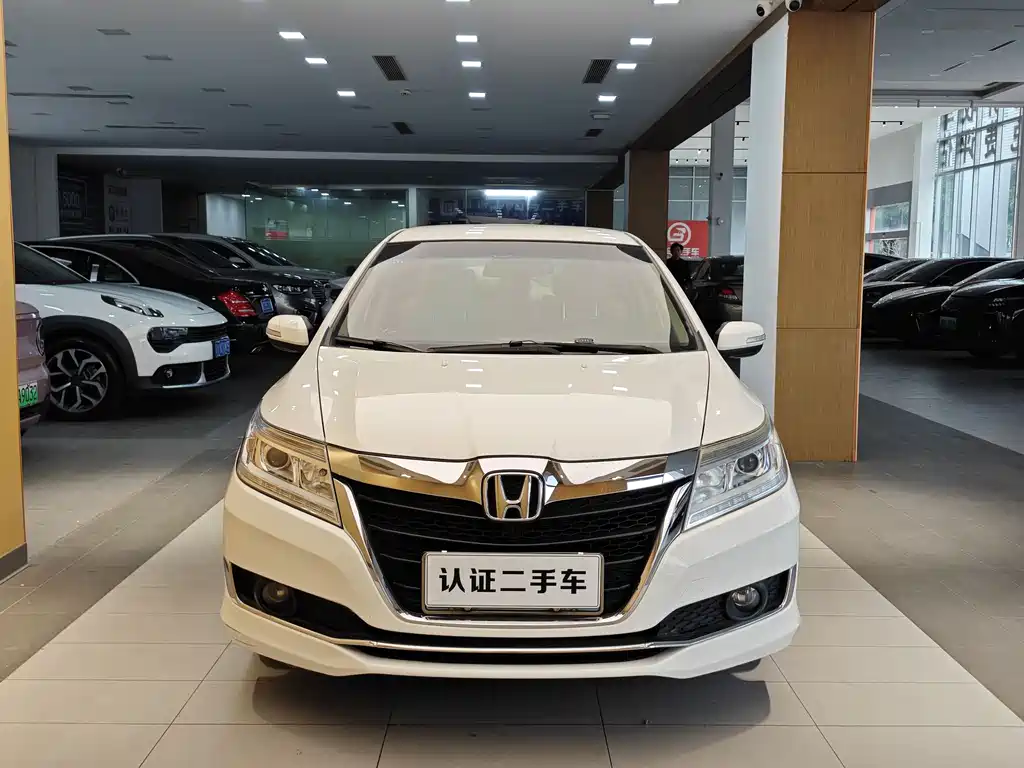 Lingpai 2016 1.8L manual comfort version купить на сайте DeffCars