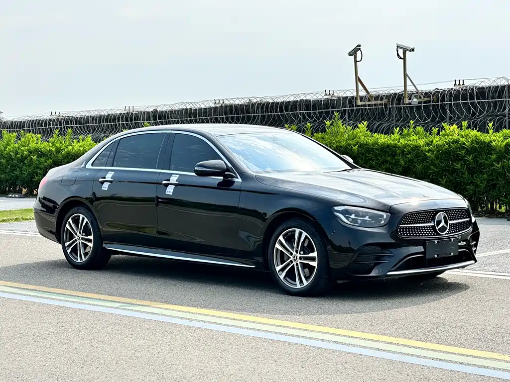 Mercedes-Benz E-Class 2022 E 260 L купить на сайте DeffCars
