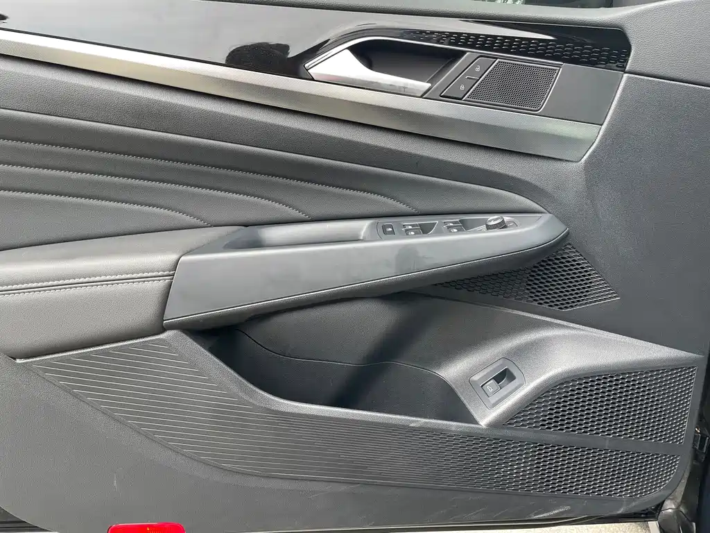 Passat 2024 330TSI Elite Edition купить на сайте DeffCars
