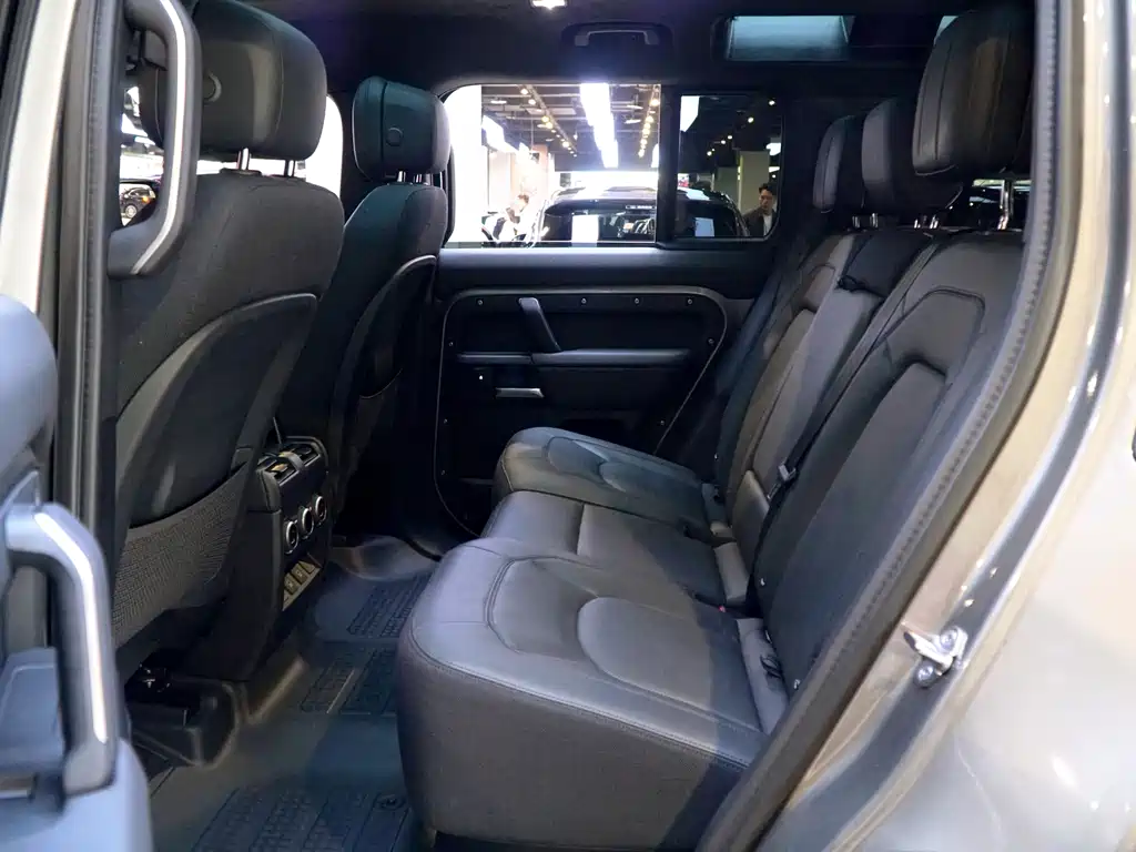 Land Rover Defender 2025 110 3.0T P400 X купить на сайте DeffCars