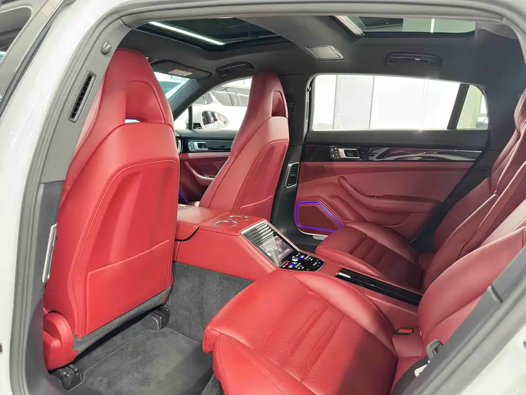 Panamera 2023 Panamera Executive Extended Edition 2.9T купить на сайте DeffCars