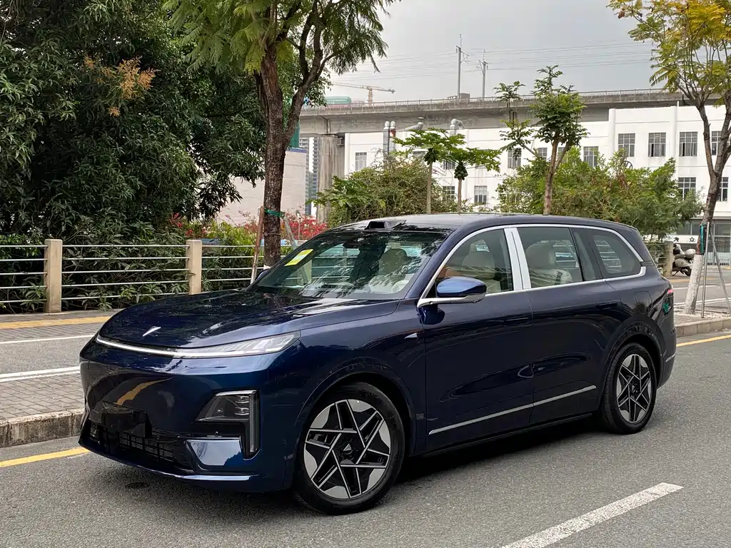 Dark Blue S09 2025 Rear Drive Ultra+ купить на сайте DeffCars