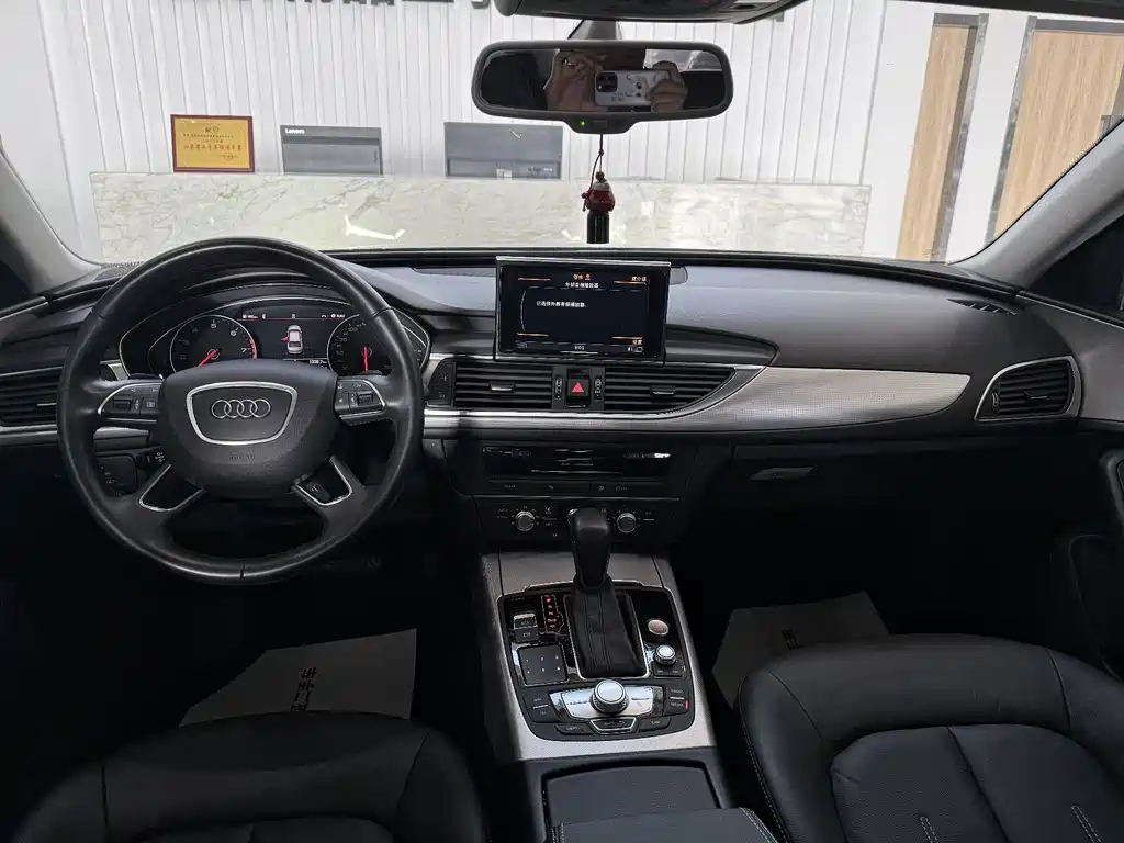 Audi A6L 2018 30th Anniversary Model 35 TFSI Fashion Model купить на сайте DeffCars
