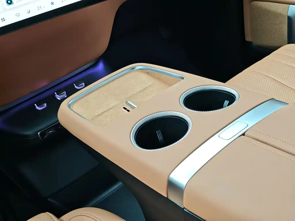 Changan Qiyuan E07 2025 pure electric four-wheel drive 90kWh Ultra high-performance version купить на сайте DeffCars