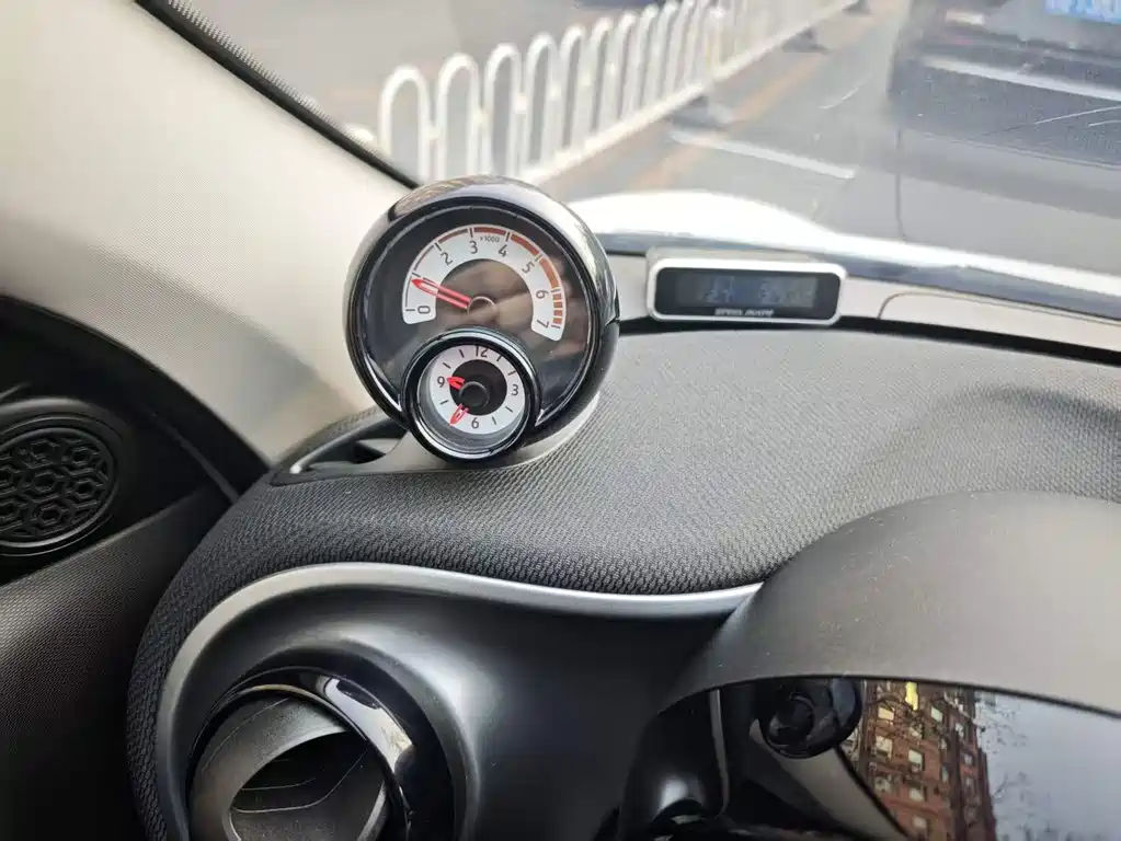 smart forfour 2016 0.9T 66kW Pioneer Edition купить на сайте DeffCars