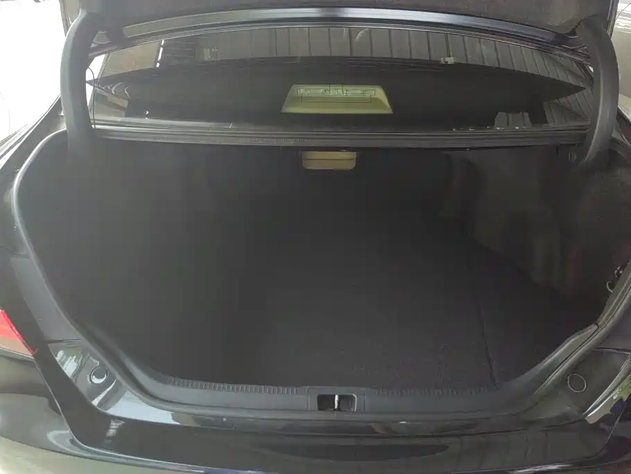 Camry 2015 2.0G Advanced Edition купить на сайте DeffCars