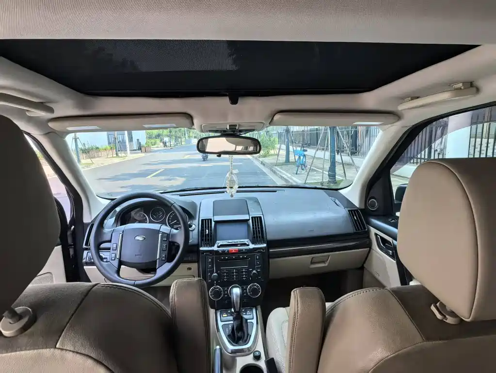 Freelander 2 2012 2.0T Si4 HSE gasoline version купить на сайте DeffCars