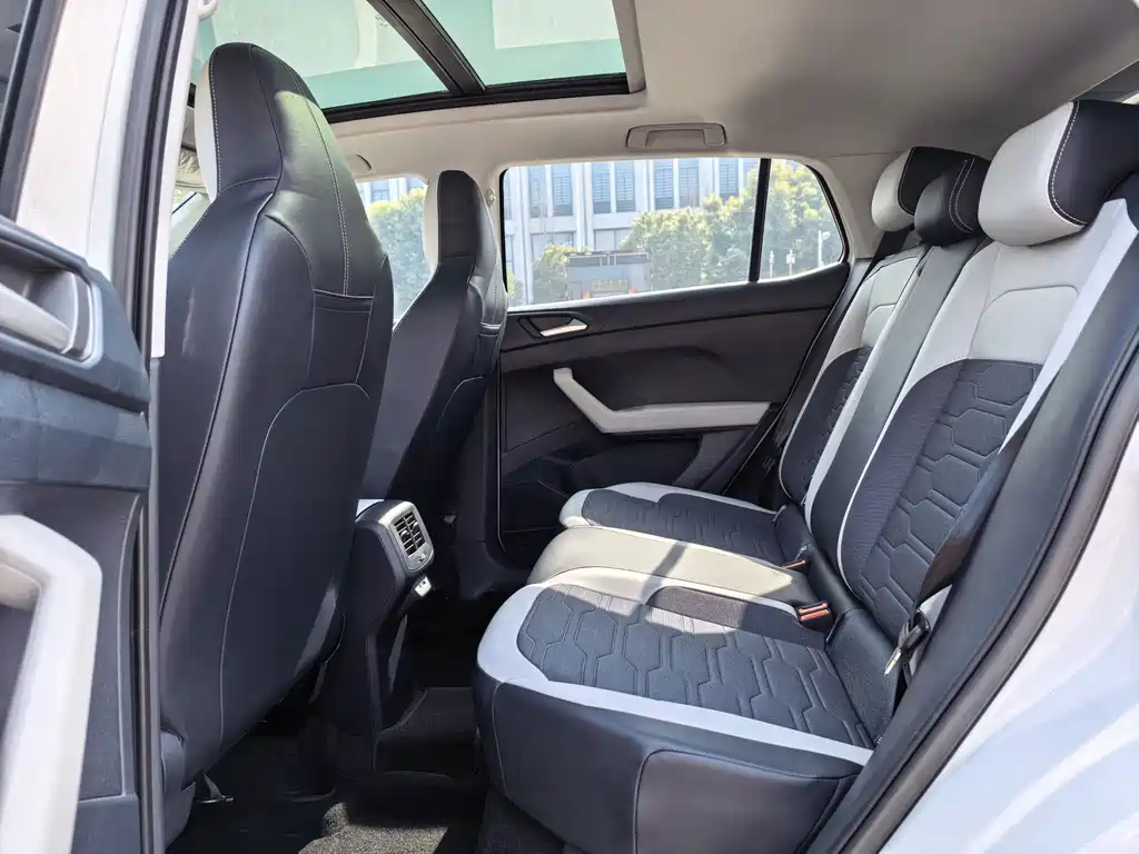 Tuyue 2025 Xinrui 300TSI Ruiyi Edition купить на сайте DeffCars