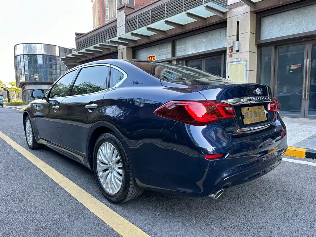 Infiniti Q70 2019 Q70L 2.0T Enjoy Edition купить на сайте DeffCars