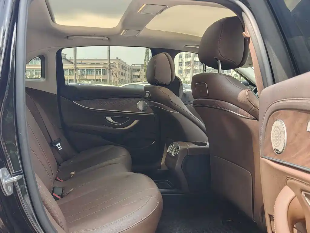 Mercedes-Benz E-Class 2020 E 300 L Fashion купить на сайте DeffCars