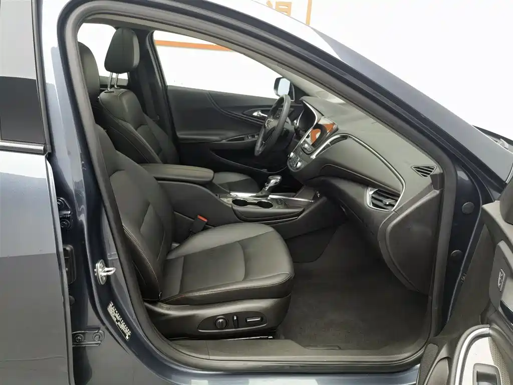 Malibu XL 2021 Redline 550T automatic sharp version купить на сайте DeffCars