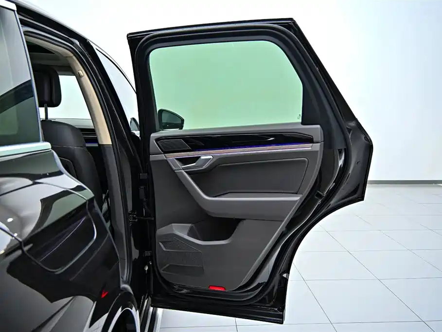 Touareg 2020 3.0TSI Ruixiang Edition National VI купить на сайте DeffCars