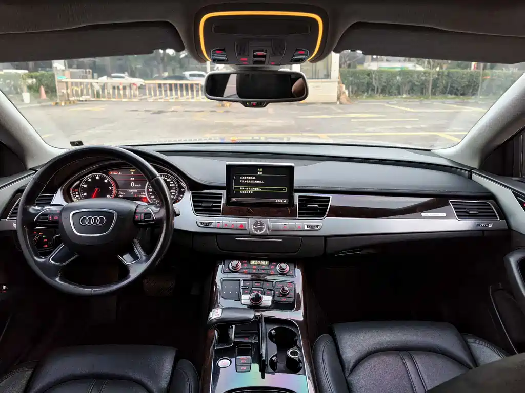Audi A8 2014 A8L 45 TFSI quattro Comfort Edition купить на сайте DeffCars
