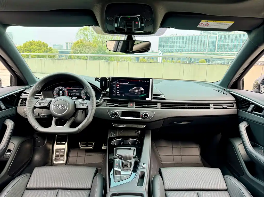 Audi A4L 2024 40 TFSI luxury and dynamic model купить на сайте DeffCars