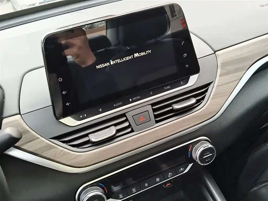 Teana 2021 2.0L XL Comfort Edition купить на сайте DeffCars