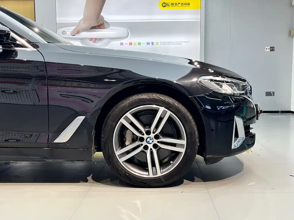 BMW 5 Series 2021 530Li Leading Luxury Package купить на сайте DeffCars