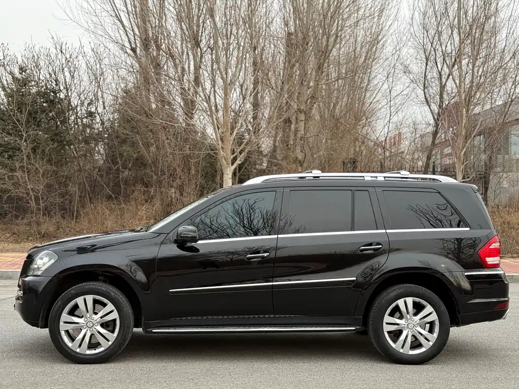 Mercedes-Benz GL Class 2011 GL 450 4MATIC Premium Model купить на сайте DeffCars