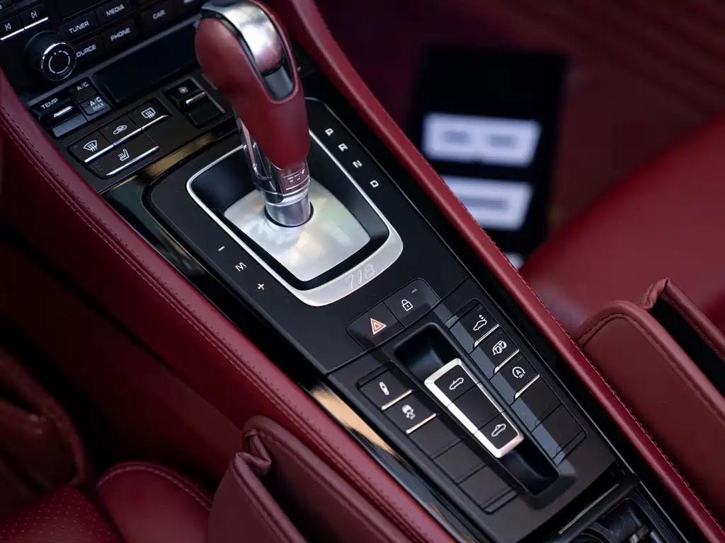 Porsche 718 2022 Boxster T 2.0T купить на сайте DeffCars